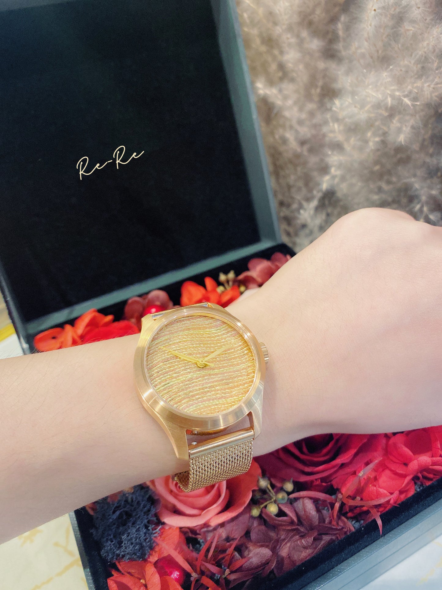 Rere Embrace Series: Embrace Love 36mm Rose Gold Case Seiko NH71 Movement