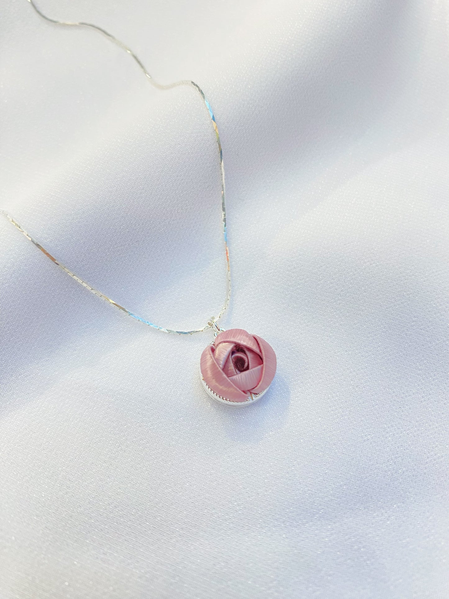 Silk Flora Classic: Single Small Rose Necklace
