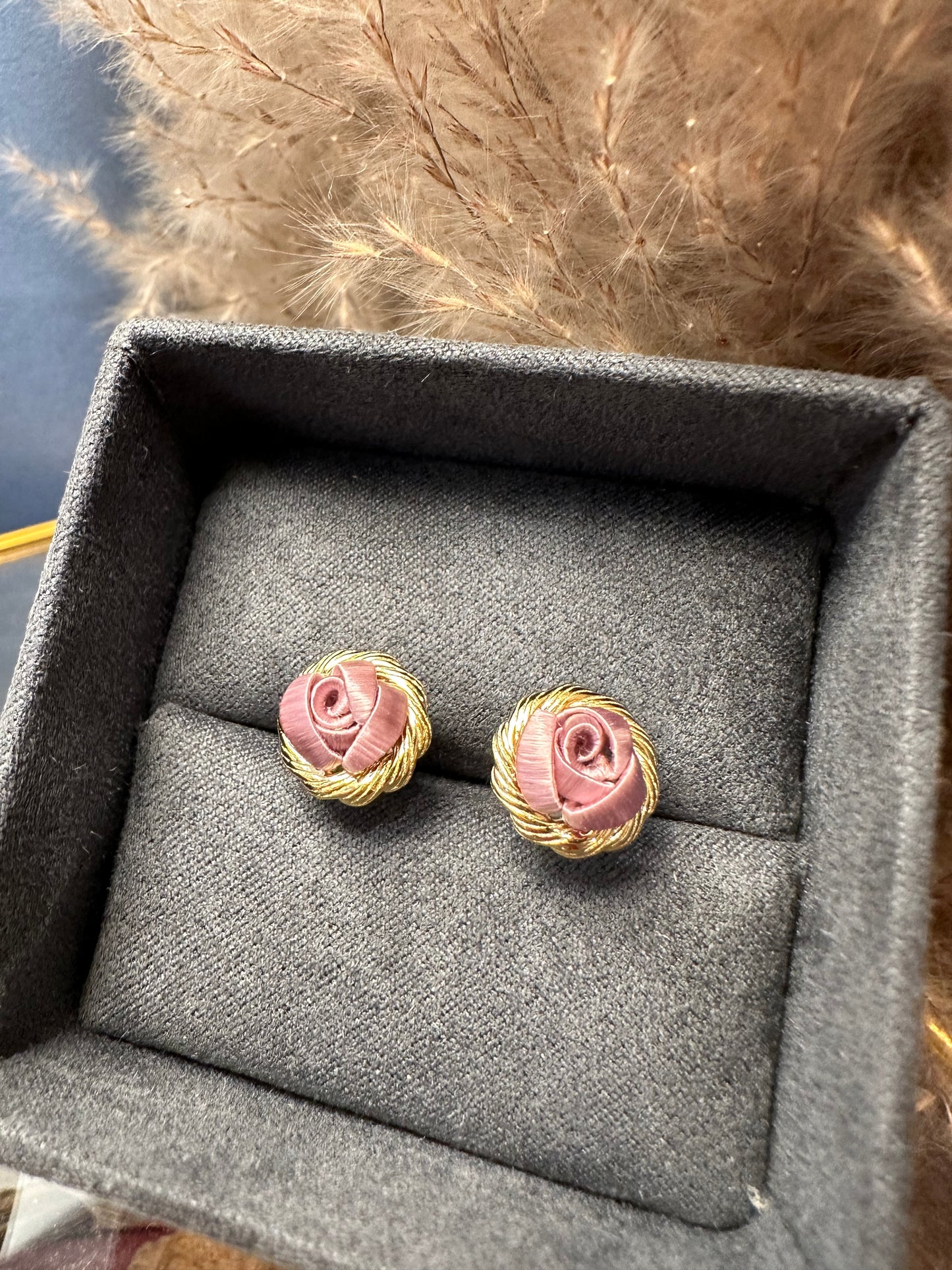 Champagne Gold : Misty Purple MIni Rose -Warm Light Earrings