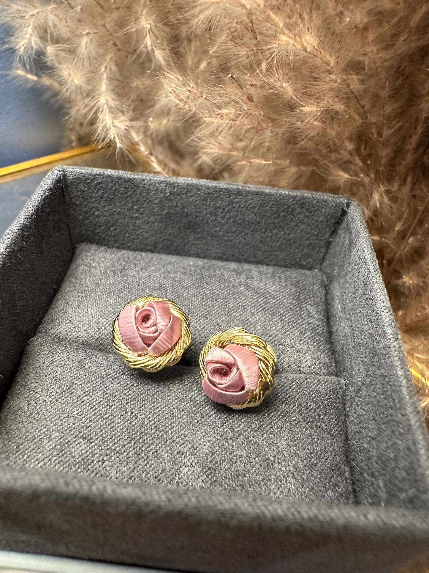 Champagne Gold : Misty Purple MIni Rose -Warm Light Earrings