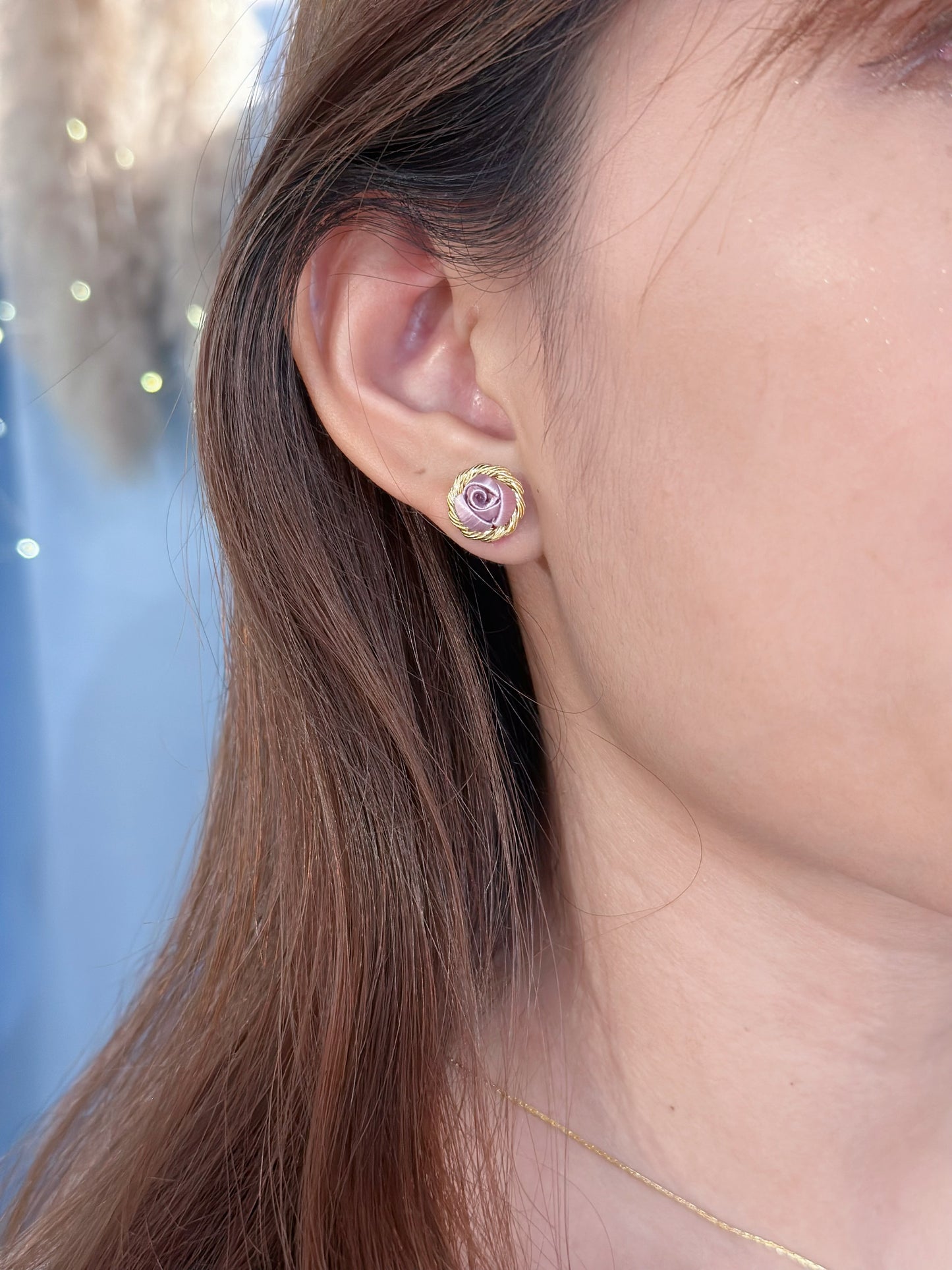 Champagne Gold : Misty Purple MIni Rose -Warm Light Earrings