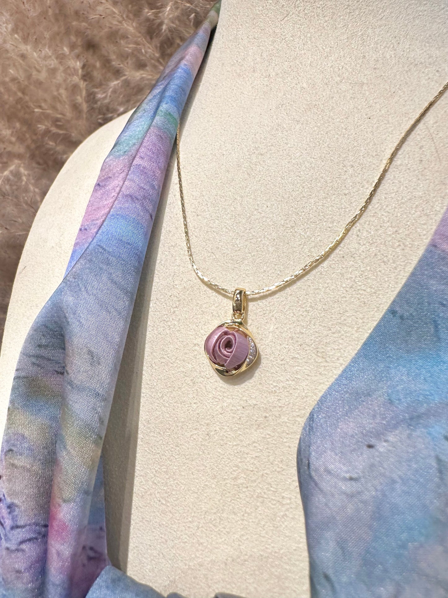 Champagne Gold : MIsty Purple MIni Rose-Starry Sky Necklace