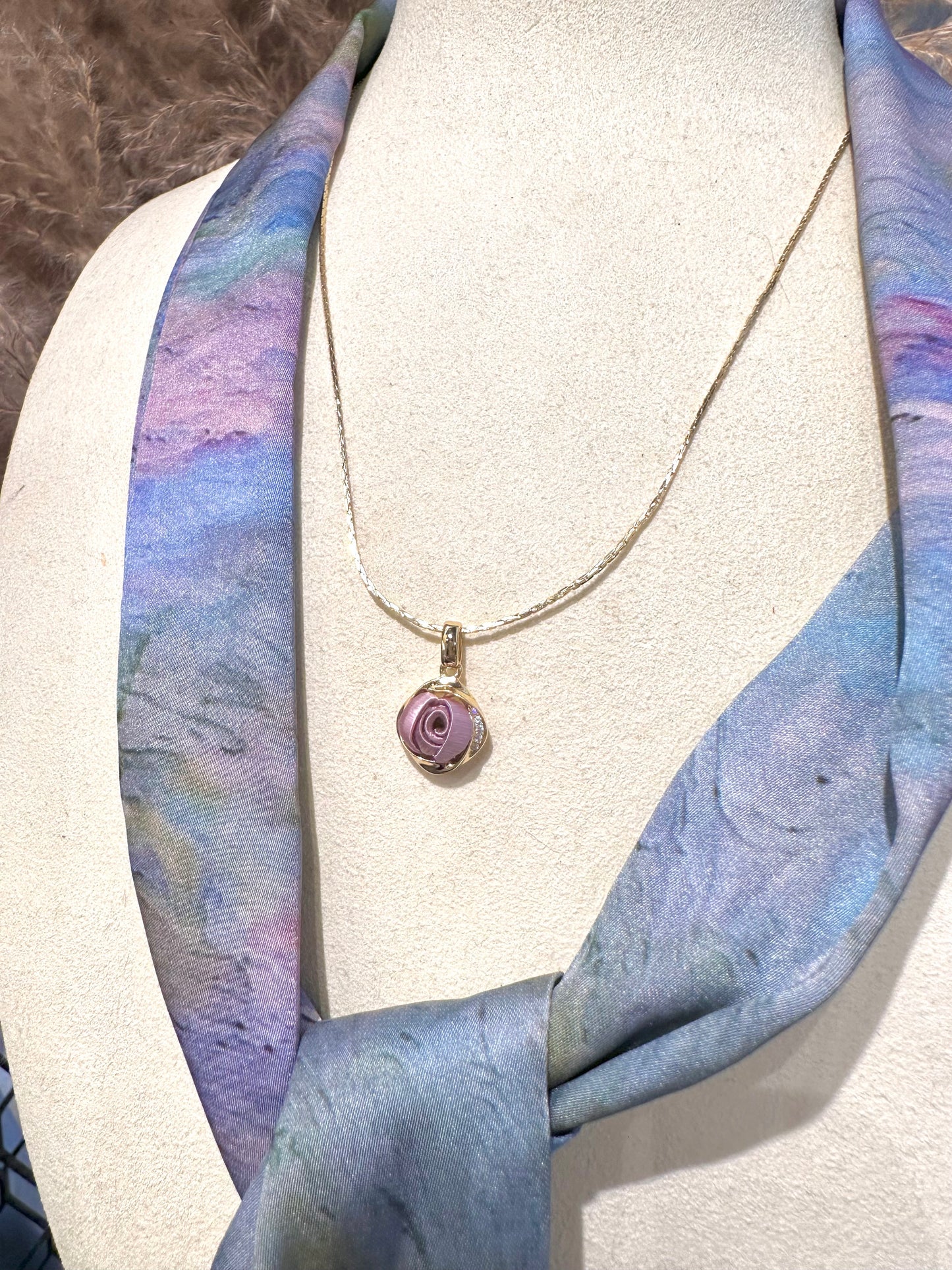 Champagne Gold : MIsty Purple MIni Rose-Starry Sky Necklace