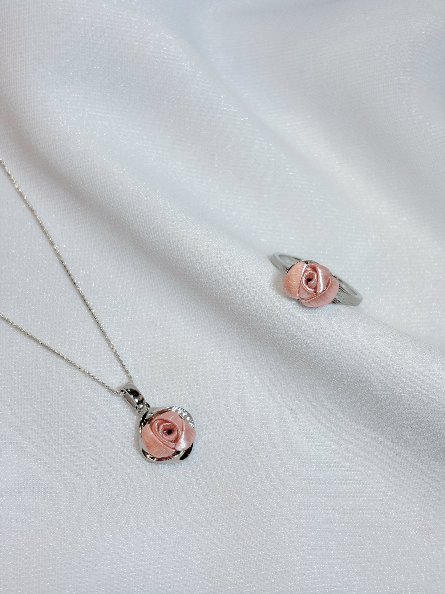 Stellar SIlk-Mini Rose-Streamline Ring