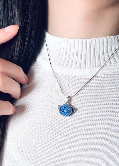 Tiny Ginkgo: Tiny Ginkgo Rose Necklace