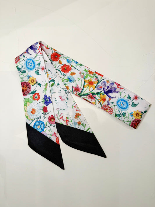 渡假風瑰麗絲巾-花卉黑尾