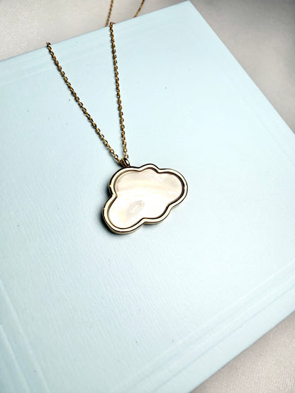 Cloudia Series-Mother of pearl necklace