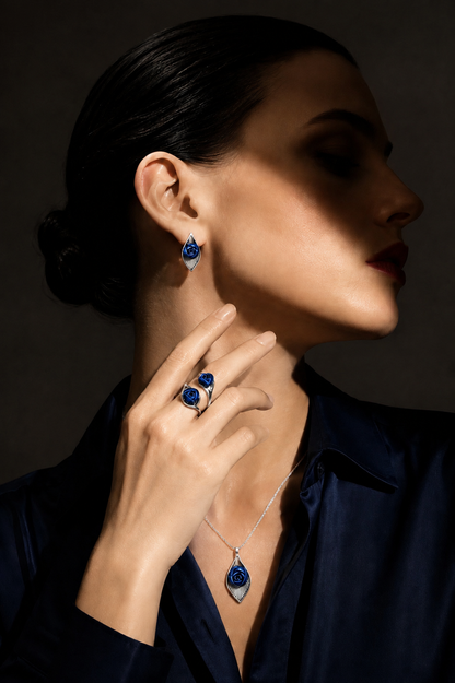 Starry Midnight:Midnight Blue Little Rose-White Gold Leaf Necklace 