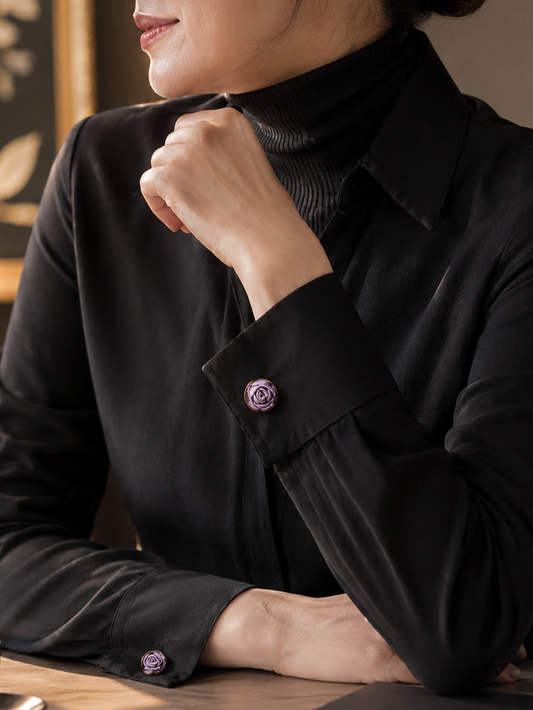 Virginia Woolf: Medium Rose Cufflinks (18K)