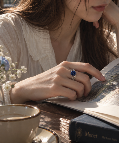 Starry Midnight : Meteor Mini Rose White Gold Ring