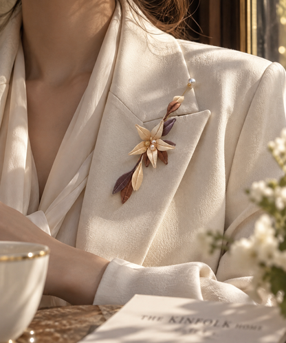 Silk Flora Classic: Silk Lily Brooch
